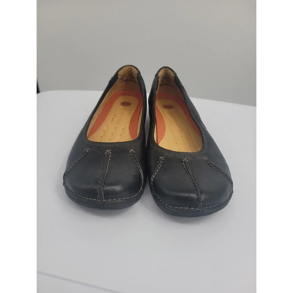 Clarks flats fit work